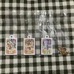 アイカツ 一ノ瀬かえで ミニチュアチャーム ピエロカーニバルコーデ ガチャガチャ