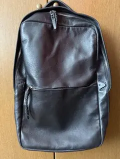 ブラック　レザー リュック