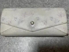 ルリア4°C 長財布