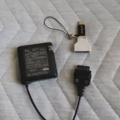 auガラケー充電器