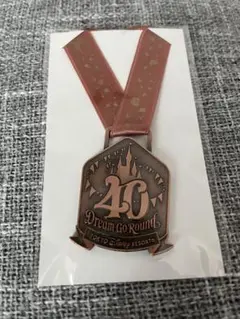 東京ディズニーリゾート 40周年ワインメダル 東京ディズニーリゾート】大人しかゲットできない「限定メダル