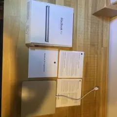Apple MacBook Air シルバー 付属品あり