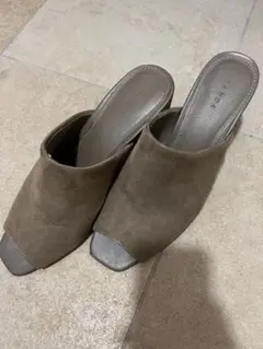 ランダ サンダル
