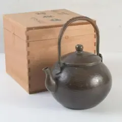 Item thumbnail for item fb95e366-2dd9-4302-a98a-115ed4429f43