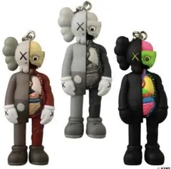2025年最新】KAWS FAMILYの人気アイテム - メルカリ