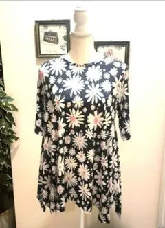 花柄 半袖チュニック 黒
