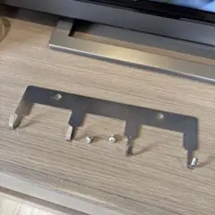 ニトリ 4連フック ネジあり