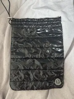 入手困難 未使用 モンクレールRIMOWA コスメポーチ MONCLER 化粧 モンクレール ＆ リモワ」ファン歓喜のコラボスーツケースが発売
