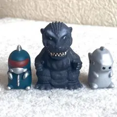 ゴジラ ソフビパペットマスコット＆並んでマスコット（メカゴジラ・ガイガン）セット
