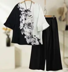 さらに値下げ♡新品！モノトーンの花柄フレアスリーブセットアップ