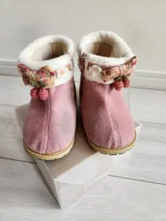 Item thumbnail for item 886aaaa5-82bc-4995-a53f-0c51f51f2236