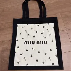 miumiu ノベルティ トートバッグ