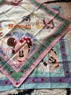 【中古品　レア物】ディズニーランド　バンダナ2枚セット