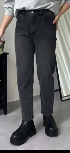 Item thumbnail for item 079d922a-d132-4e40-b10f-52876dc354b3