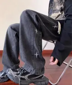 MGV ストリートロゴデニムパンツ　ブラック