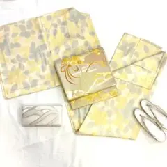 〔5637〕着物 小紋 棒衿 単衣 ~147㎝ 単品販売♪