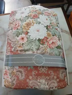 新品 羊毛混　肌布団 カバー付き 140×190