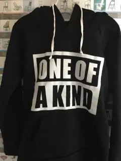 BIGBANG 　　　　　　　　　　　ONE OF A KIND パーカー