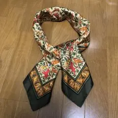 HERMES エルメス スカーフ カレ