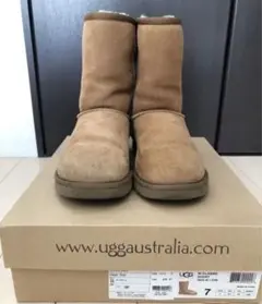 【値下げ】アグ ムートンブーツ ショートクラシック