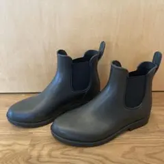 レインシューズ