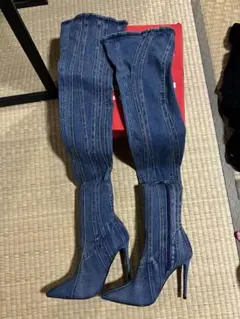 Item thumbnail for item d15547bd-1625-4fe5-89e5-2c6c9ad42d17