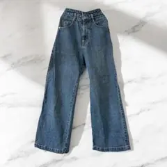 Item thumbnail for item 00f32303-7b50-437f-8024-ec5c1d3699bc