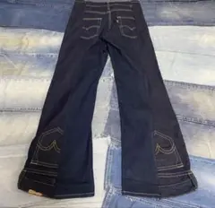 Item thumbnail for item f93e1169-8f35-4c85-be78-b9c73412b982