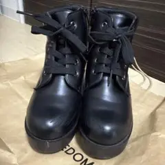 Item thumbnail for item 439cd259-261b-498e-934e-14242d0de049