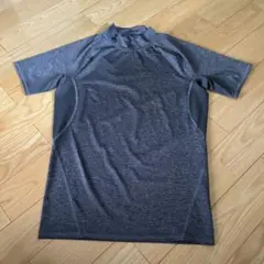 美品　アンダーアーマー アンダーシャツ　XXL
