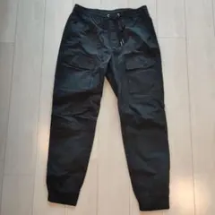 Armani Exchange ブラック ジョガーパンツ