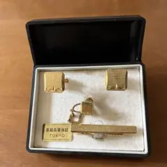 ゴールド スクエア ネクタイピン カフスセット