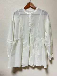 【美品】グローバルワーク　ホワイト ペプラムスタイル 長袖シャツ　サイズM