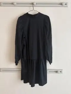 黒 ワンピース