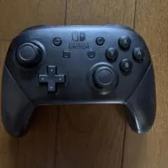 Nintendo Switch Pro Controller (ブラック)