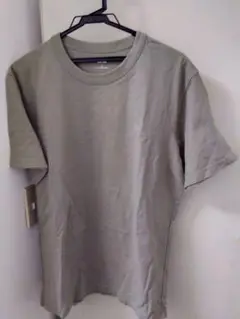 【美品】UNIQLO U Tシャツ