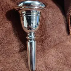 Item thumbnail for item c8557601-f0cb-4313-b2b7-91235d712240