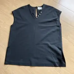 UNITED ARROWS ノースリーブ ブラック トップス