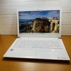 ✨人気ホワイト✨すぐ使える美品！✨Windows11✨Dynabook✨