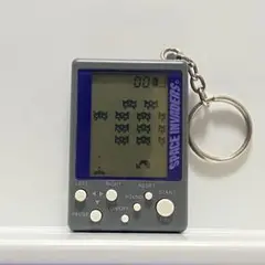 TAITO スペースインベーダーズ キーチェーン LCDゲーム