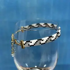 Item thumbnail for item 73f6f387-67fe-4f9e-ad57-c9963ebfcc33