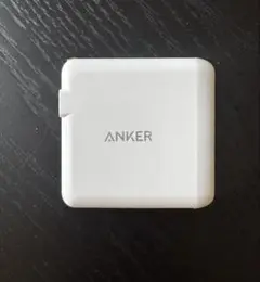 ANKER PowerPort 4 充電器