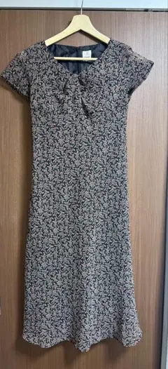 Item thumbnail for item d16ef08a-d6b0-41d0-9b79-2d164d41e8ef