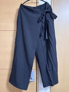 EllnoLoset エルノロゼット ラップフリーパンツ 袴パンツ 黒 Mサイズ