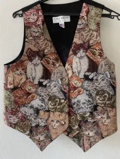 猫柄 総柄ベストcarol antone M