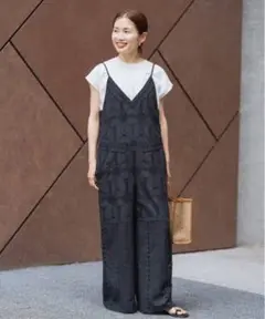 Item thumbnail for item 5734c4c8-b912-4656-b5b5-12a0e24e45d3