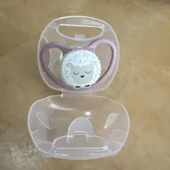 NUK おしゃぶり　新品未使用　0-6ヶ月