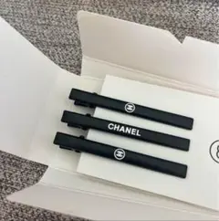 Chanel ノベルティ　ヘアピン