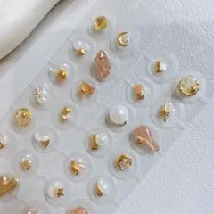 Item thumbnail for item f1f6bcd0-df56-4e91-ae15-5fbad5ea6d9d