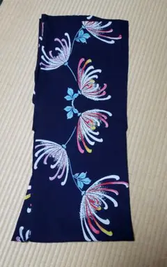 紺色　浴衣　花柄